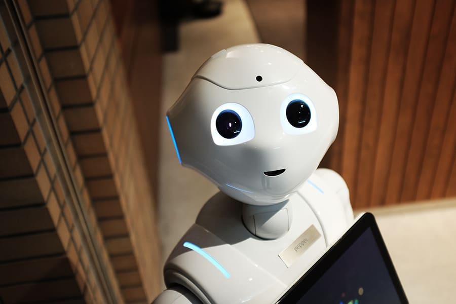 alex-knight-199368 Robot staring into camera